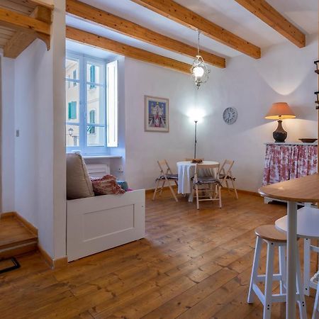 Apartament La Finestra Sul Teatro Alghero Zewnętrze zdjęcie