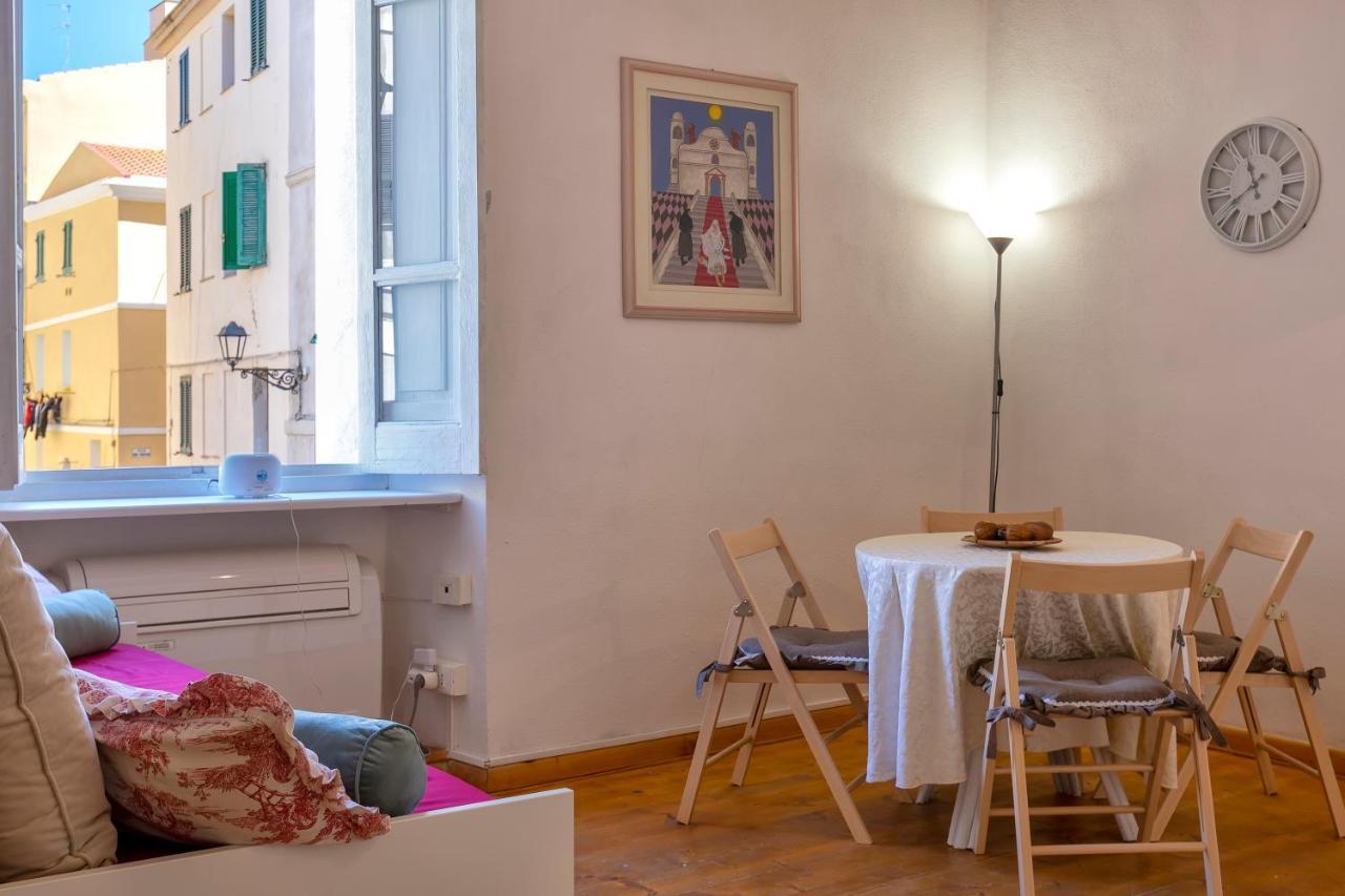 Apartament La Finestra Sul Teatro Alghero Zewnętrze zdjęcie